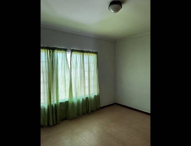 2 BEDROOM APARTMENT FOR SALE IN MMABATHO 2